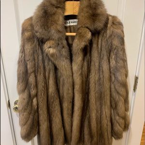 WM Harris female mink fur- size 8